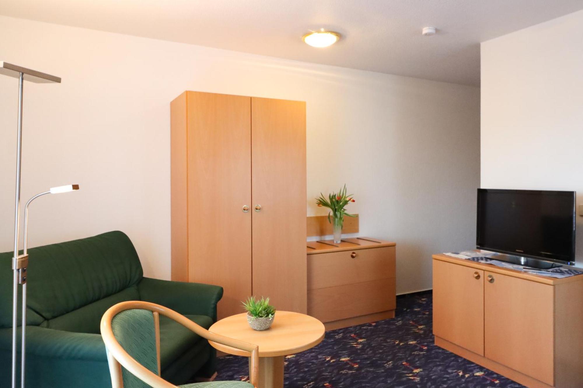 Aparthotel Leuchtfeuer Ruegen Glowe Exteriör bild