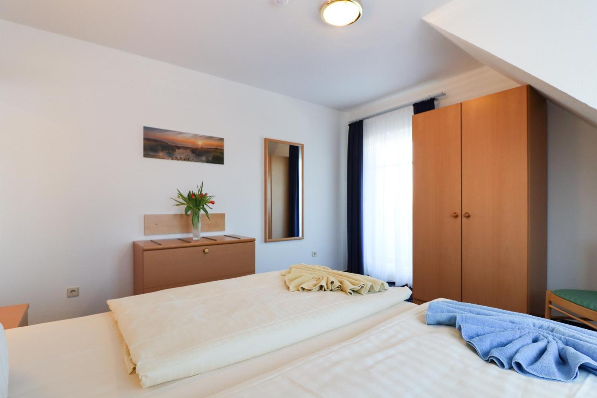 Aparthotel Leuchtfeuer Ruegen Glowe Rum bild