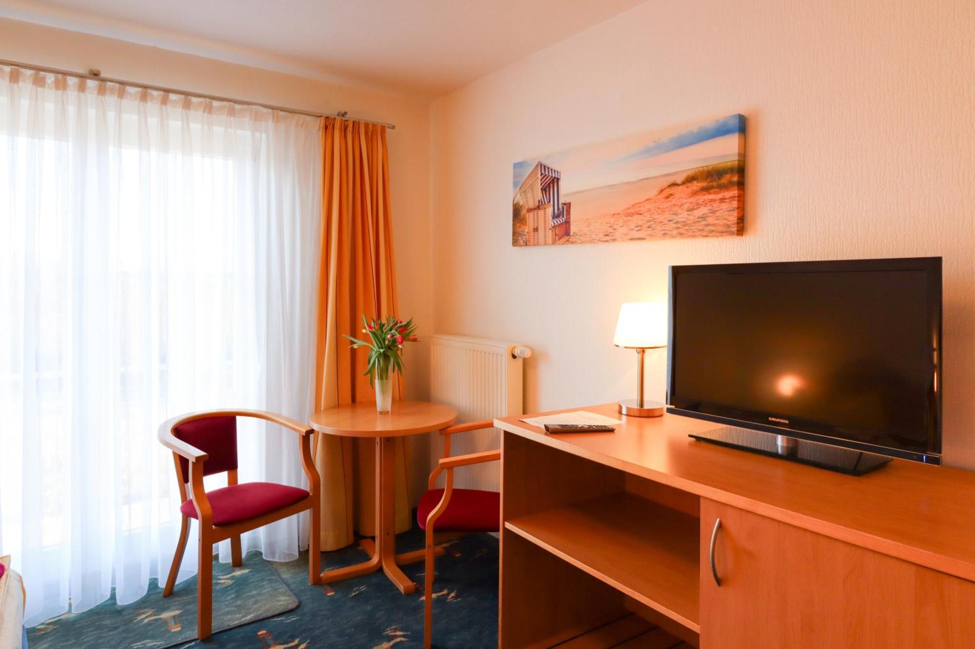 Aparthotel Leuchtfeuer Ruegen Glowe Exteriör bild